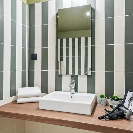 Jost Centre St Roch Hotel Montpellier