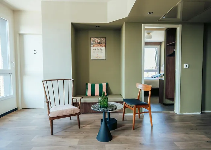 Hotel Jost Centre St Roch Montpellier