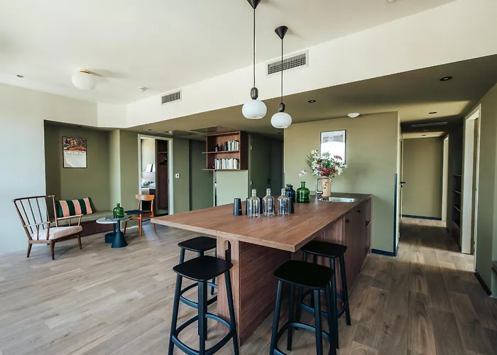 Jost Centre St Roch Hotel 3*