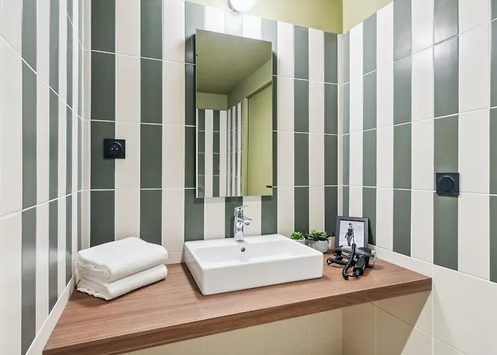 Jost Centre St Roch Hotel